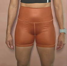 Load image into Gallery viewer, Metalized Short