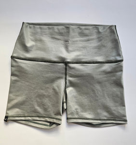 Metalized Short