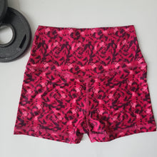 Load image into Gallery viewer, DT Womens Short
